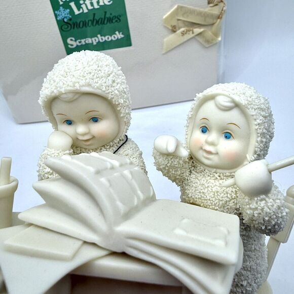 Dept. 56 Snowbabies "Scrapbook Crazy" Item #56.69444 Original Box W/Scrapbook - Picture 7 of 10